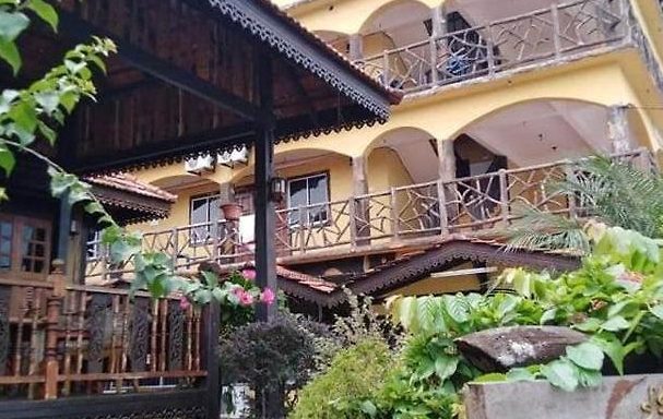 motels di lumut malaysia